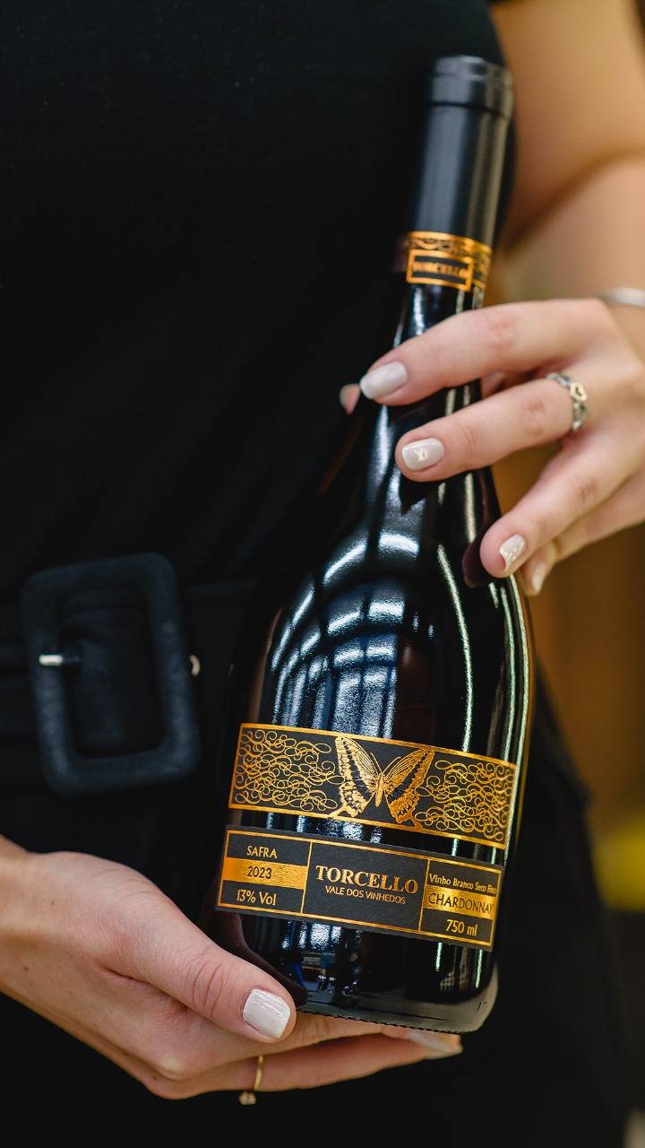 Um jantar de comida brasileira harmonizado com (adivinhe) vinho brasileiro