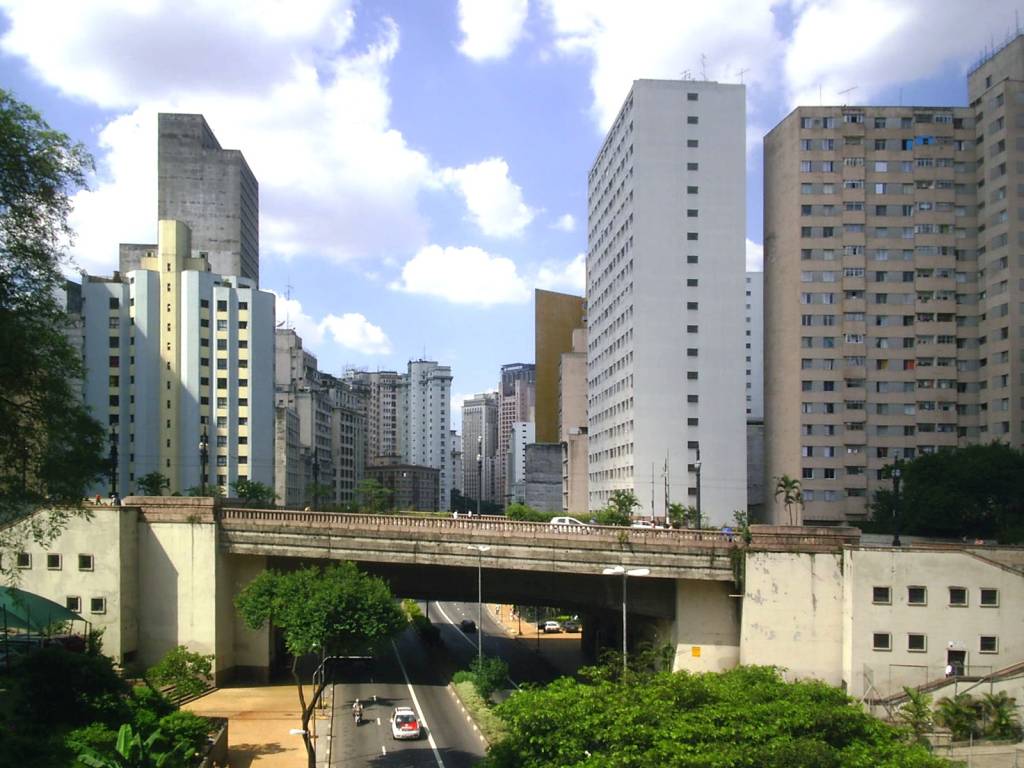Vice-cônsul da Colômbia tem alta após 11 dias internada por ser atingida por bala perdida
