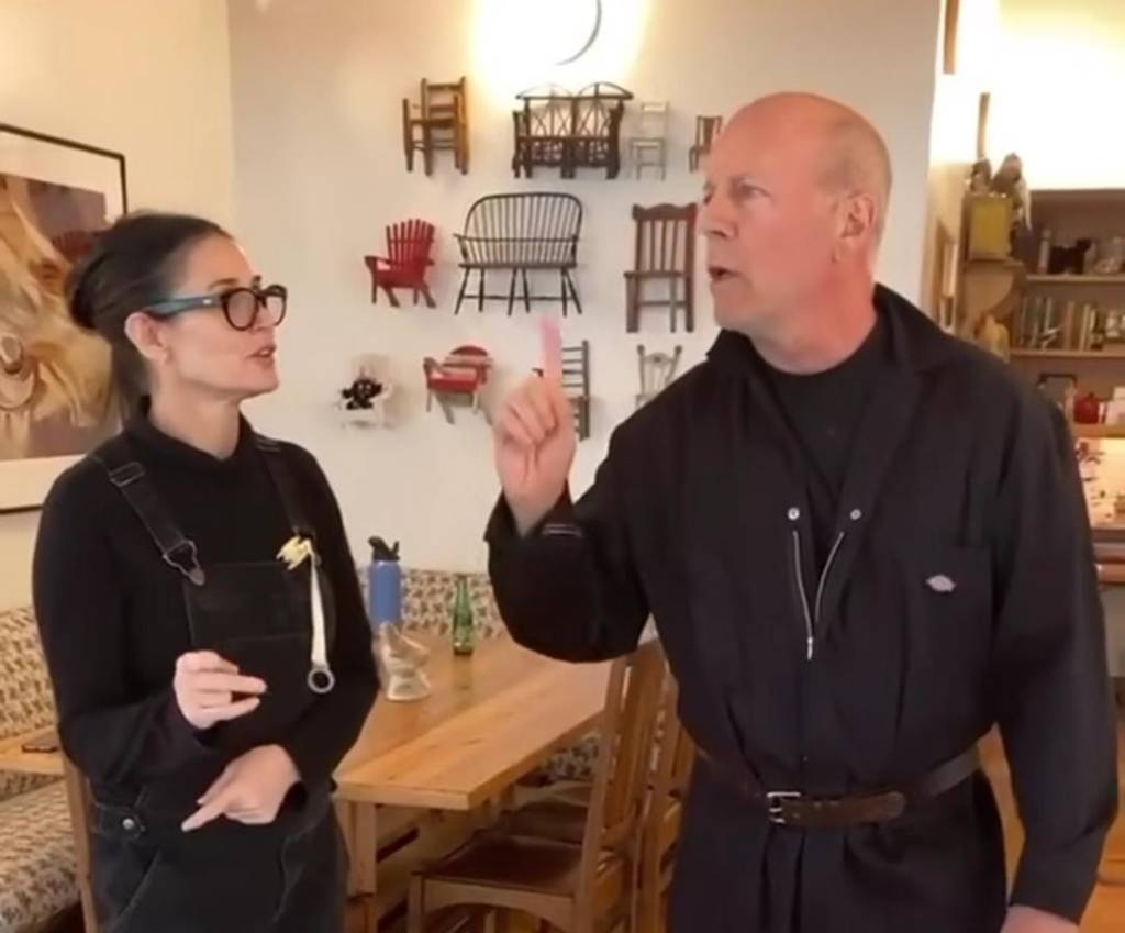 Bruce Willis celebra aniversário de 70 anos com a ex-esposa Demi Moore