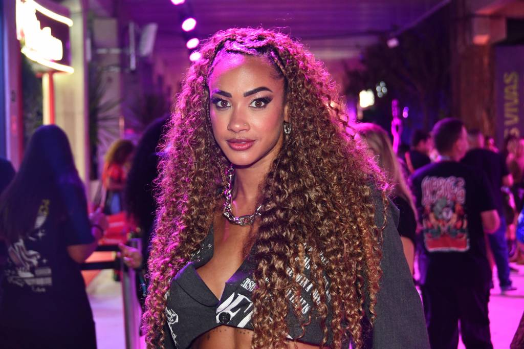 Aline Patriarca e um desfile de famosos curtem camarote do Lollapalooza