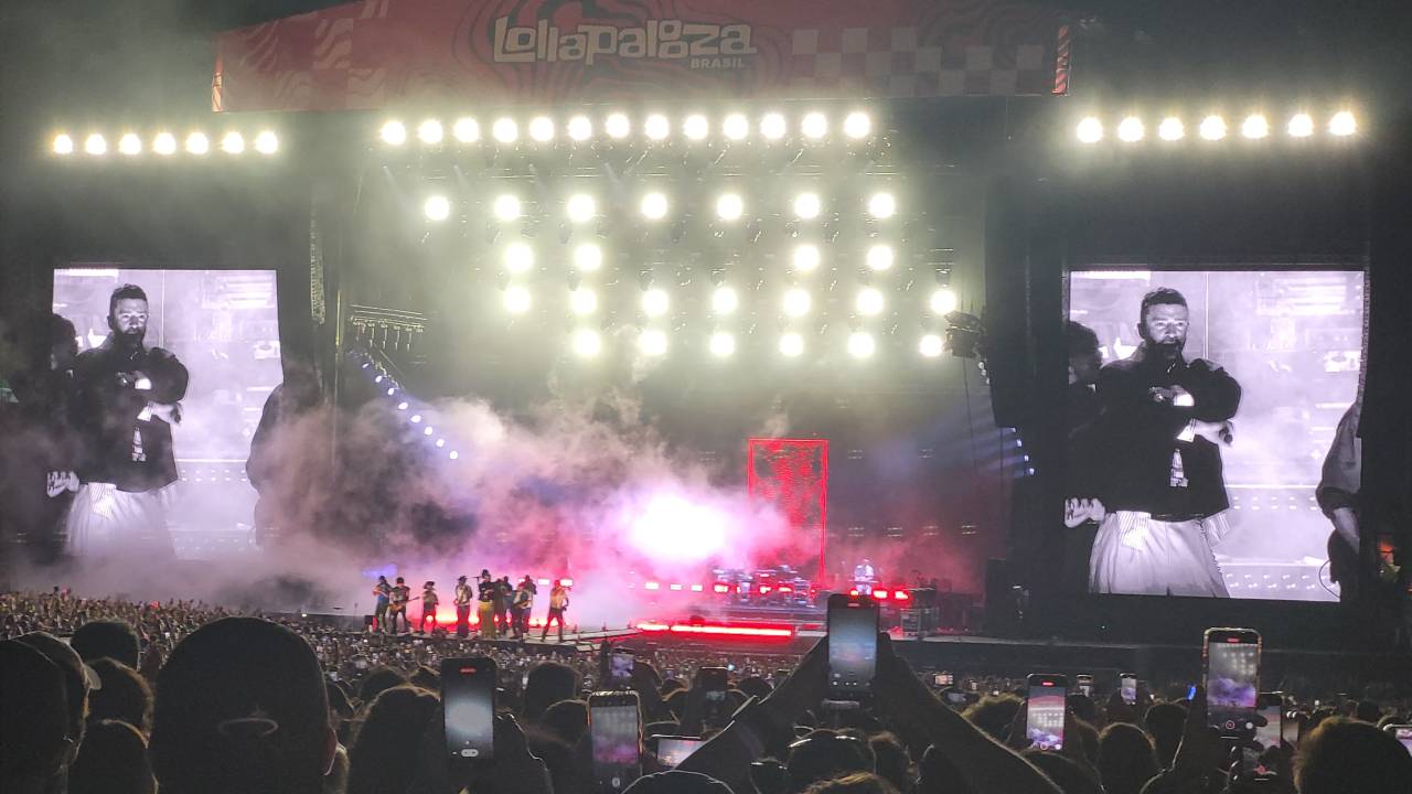 Justin Timberlake no palco do Lollapalooza