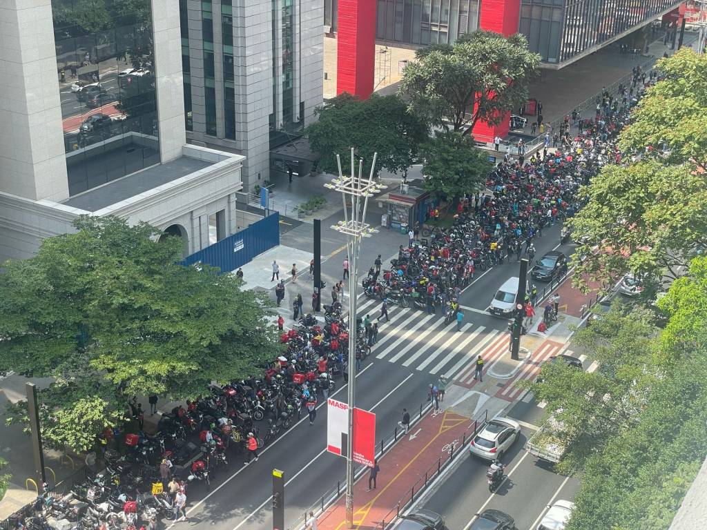 iFood anuncia reajuste na taxa mínima um mês após Breque dos Apps