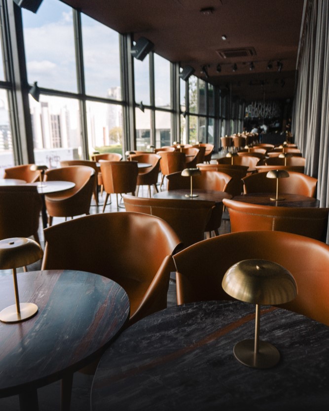 Kosushi do Shopping Cidade Jardim ganha bar no mezanino, o Oku Bar