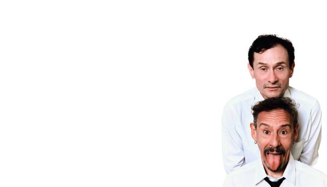 Sucesso 'In On It' volta aos palcos de SP com Enrique Diaz no elenco