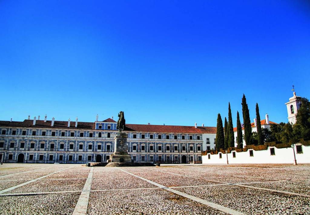 Paço de Ducal de Vila Viçosa Viagens - Turismo em Portugal - Museu em Portugal