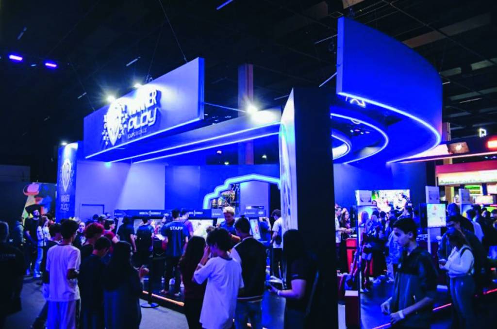 gamescom latam 24 (4).jpg Multidão em feira de games