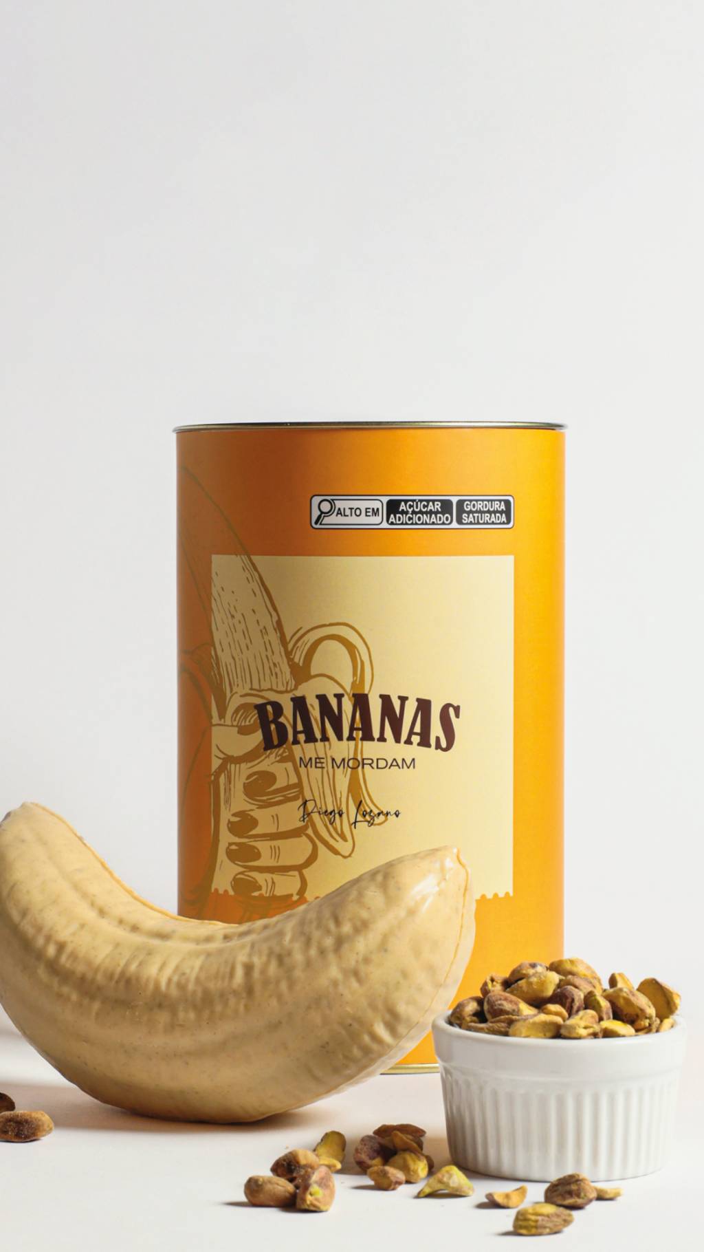 Web Ovo em formato de banana grande