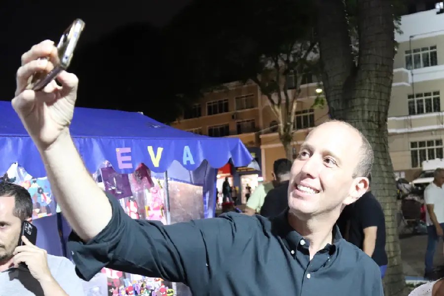 PF faz operação de busca e apreensão na casa de prefeito “tiktoker” de Sorocaba