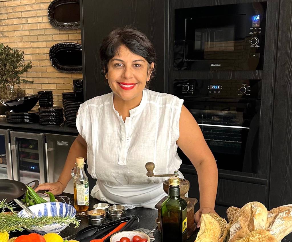 Chef Preta, de Salvador, prepara jantar a seis mãos no Refúgio