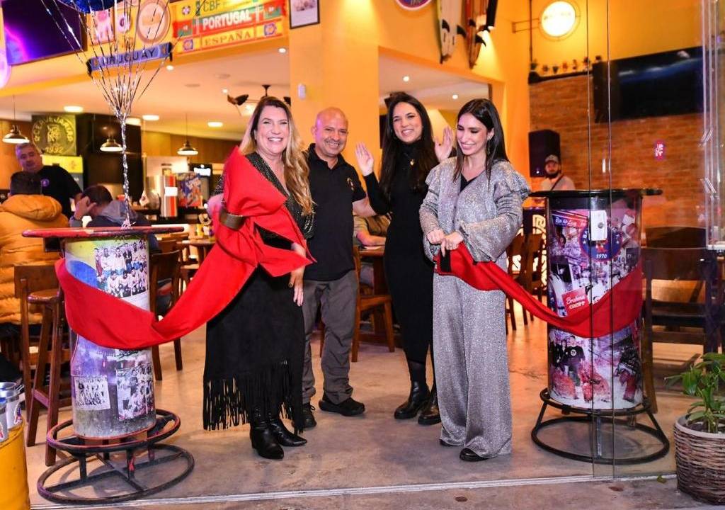 A família que toca o Bar do Luiz Fernandes
