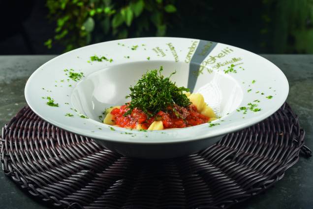 Café Artigas: nhoque de batata ao ragu de ossobuco Café Artigas: nhoque de batata ao ragu de ossobuco