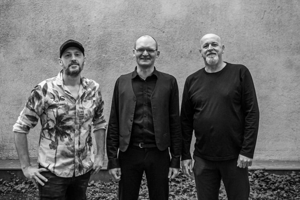 Organista paulistano lança disco e sai em turnê com músicos poloneses