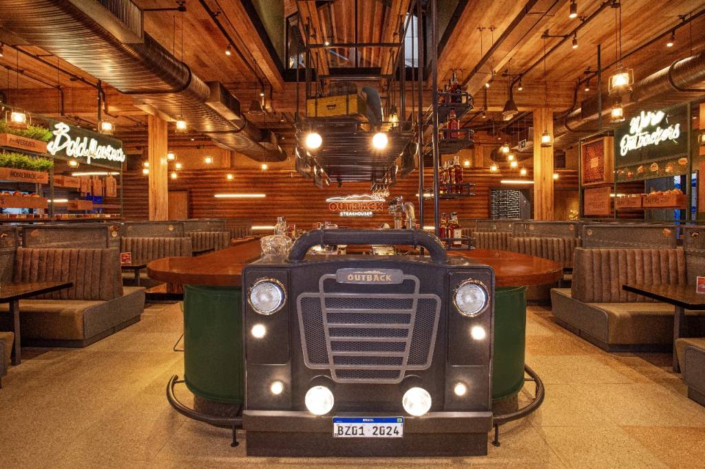Outback Steakhouse estreia novo visual com inauguração no Tatuapé