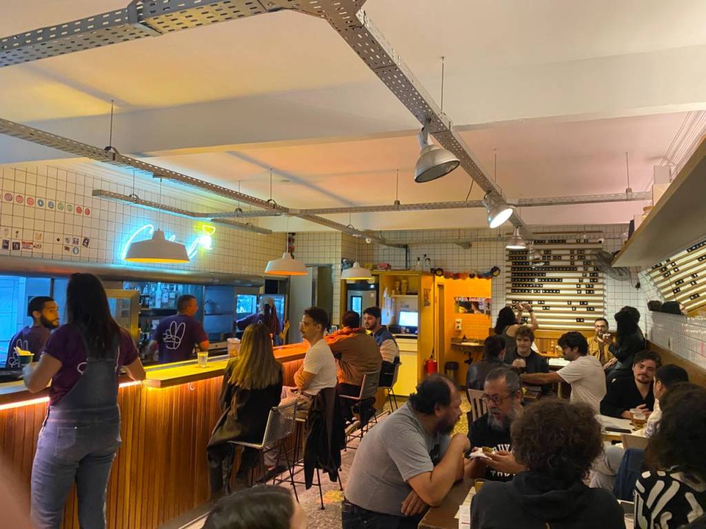 Virada da Coquetelaria reúne bartenders de toda a cidade no centro