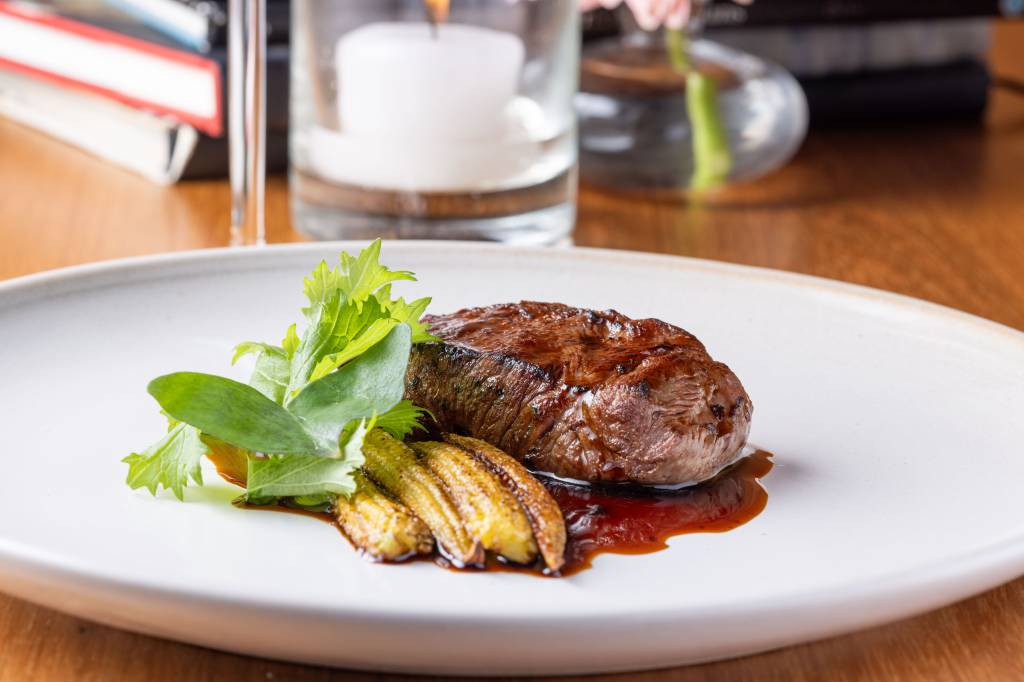 Dia dos Namorados: Emiliano propõe menu romântico e experiência em SPA