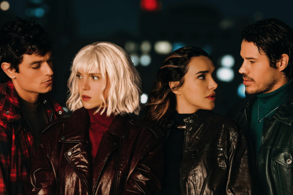 Rafael Lozano, Larissa Ferrara, Marjorie Gerardi e José Loreto: o elenco da nova montagem de 'Closer'