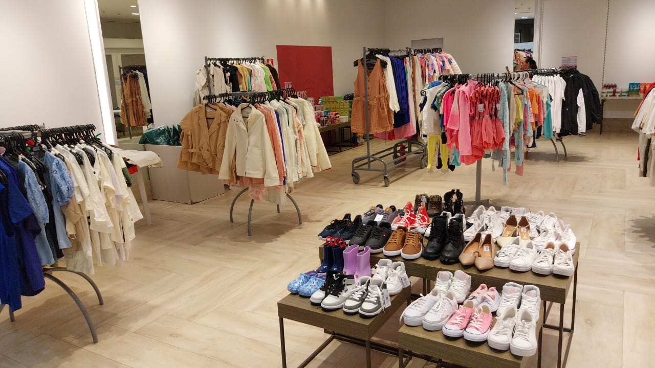Bazar beneficente AACD
