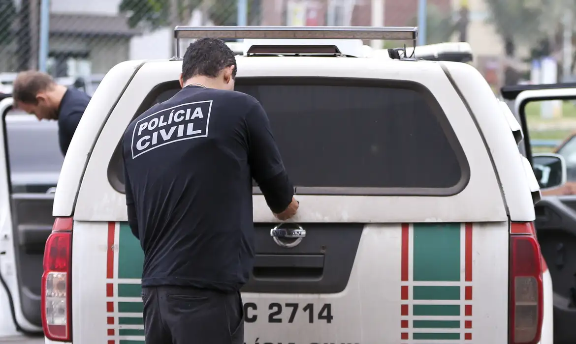 Jovem de 20 anos é morta com tiro na cabeça na Zona Leste de SP