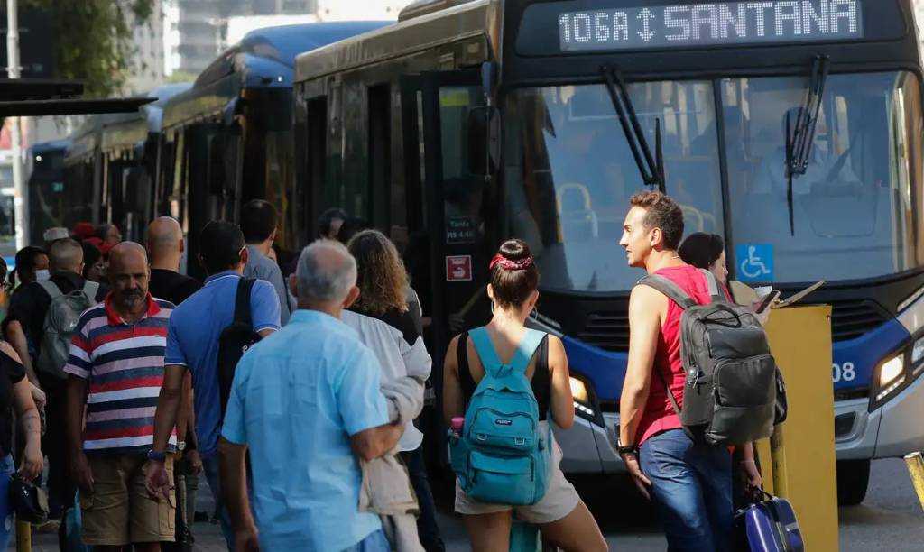 SP registra 26 ataques a ônibus nesta terça-feira (15)