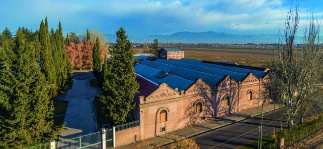 Bodega drone-ret.jpg terraza-los-andes-viagem-vinicola-argentina