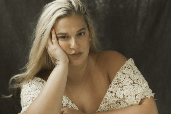 Alice Caymmi traz homenagem a Nana Caymmi para São Paulo