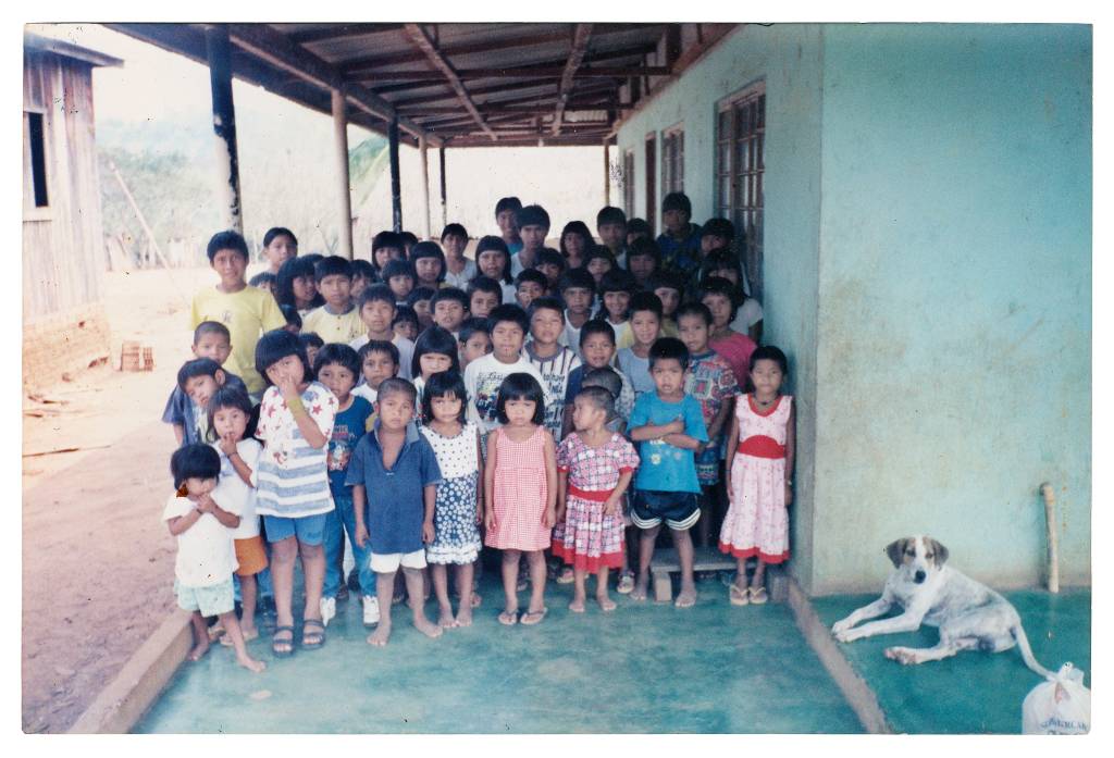 Fotos de comunidade indígena nos anos 70 são exibidas no IMS Paulista