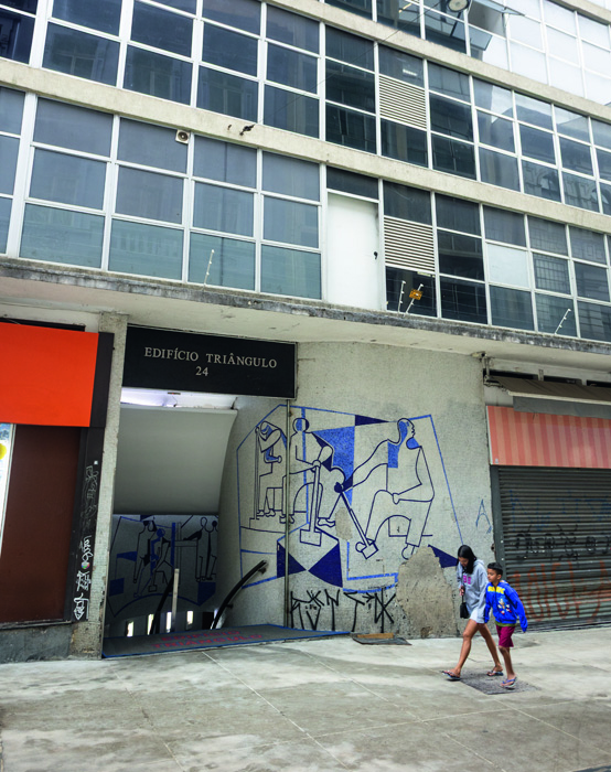 edificio-triangulo