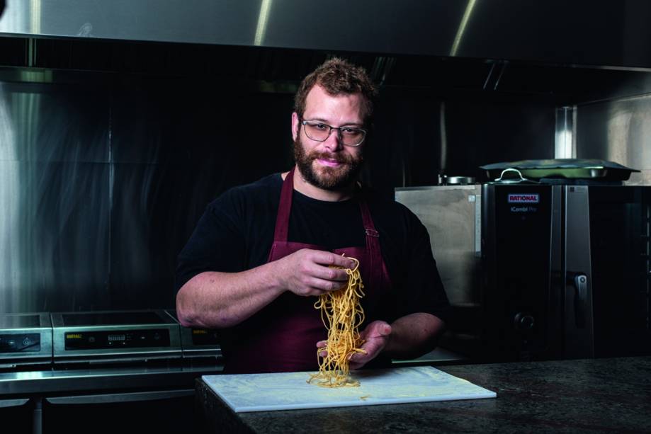 Simone: o chef Simone Paratella