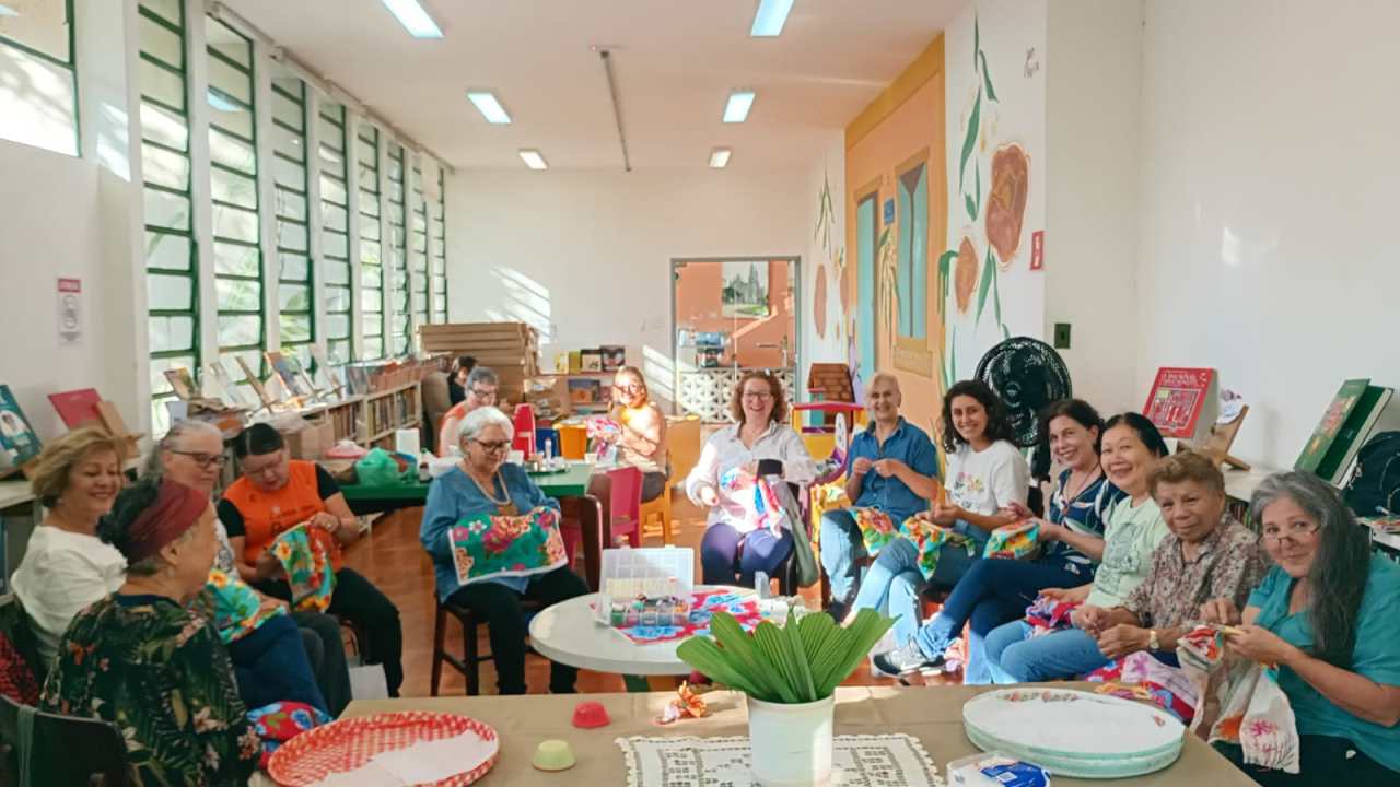 biblioteca-raul-bopp-bordado