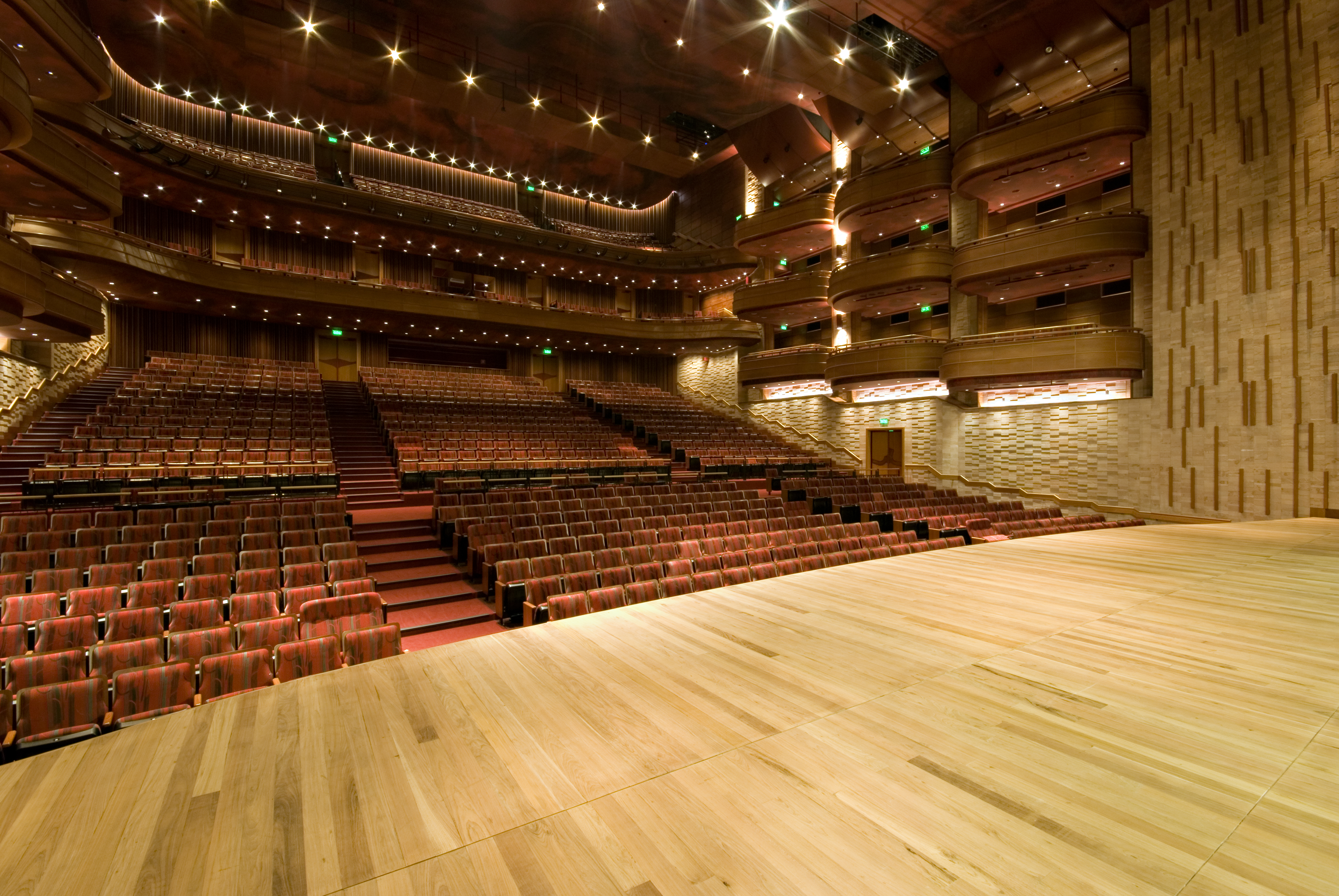 Teatro Bradesco terá montagem do clássico ‘Victor ou Victoria’ em 2026