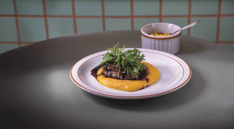 Lena: cupim com purê de mandioquinha