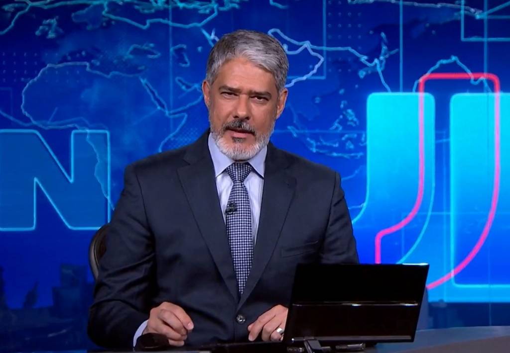 William Bonner apresenta o Jornal Nacional pela última vez nesta sexta