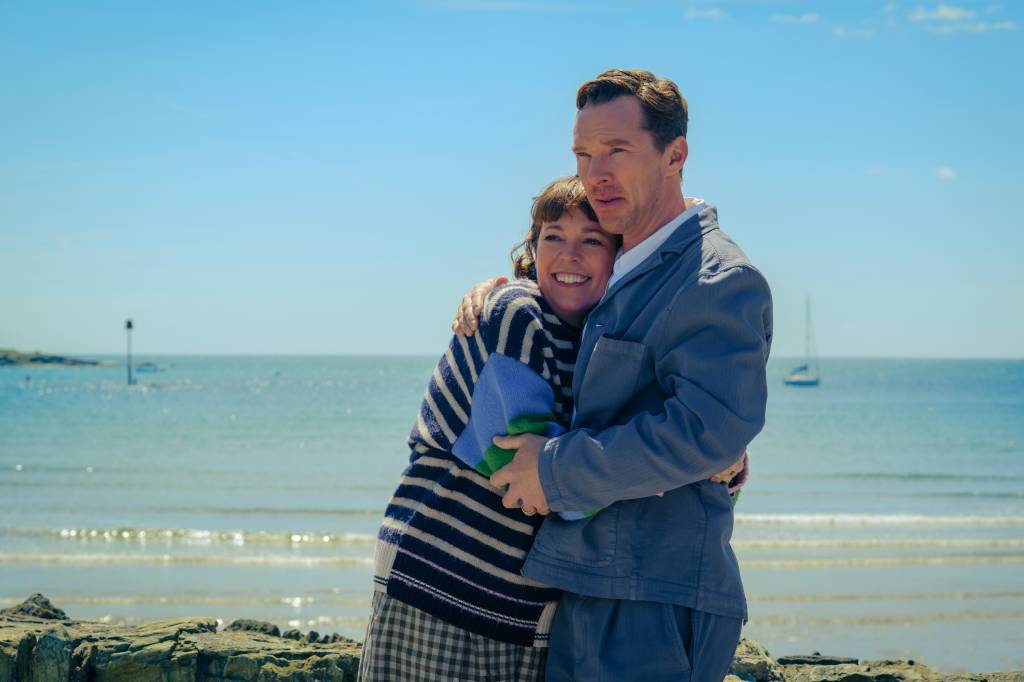 ‘Os Roses’ é comédia ácida com show de Olivia Colman e Benedict Cumberbatch