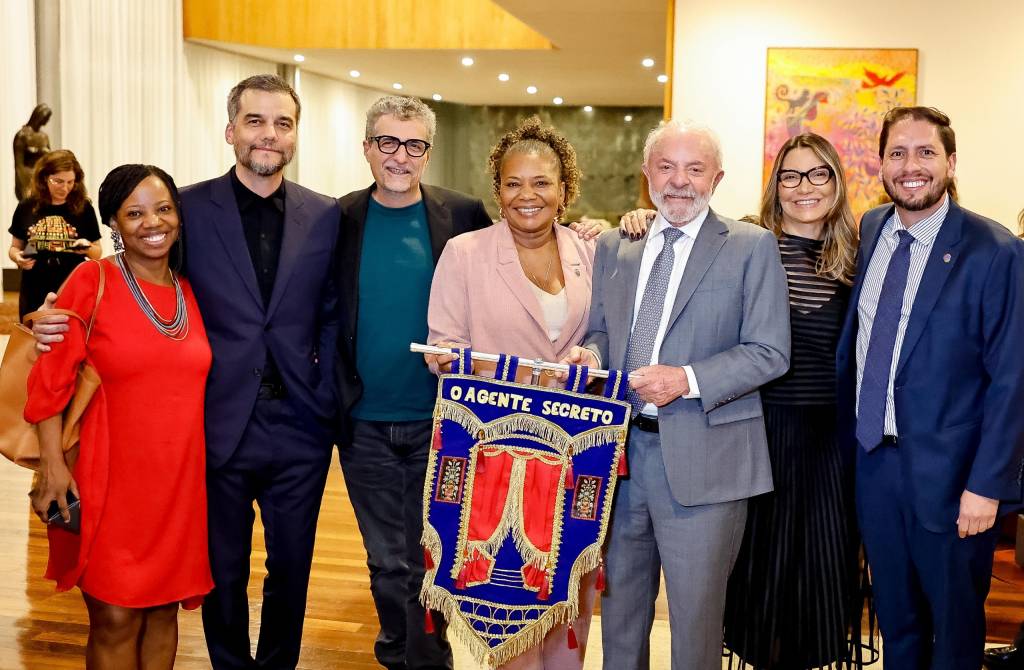 “O Agente Secreto” é exibido em sessão especial no Palácio da Alvorada