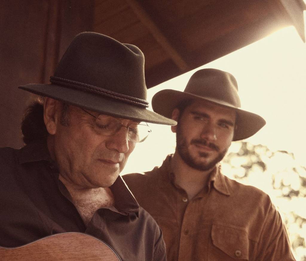 Almir Sater e Gabriel Sater anunciam turnê no Brasil e Estados Unidos