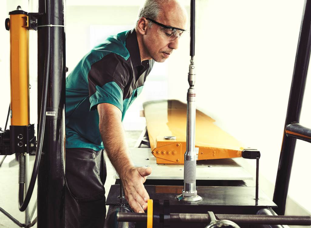 Com uma das maiores frotas do mundo, São Paulo ganha primeira oficina de pás de helicóptero