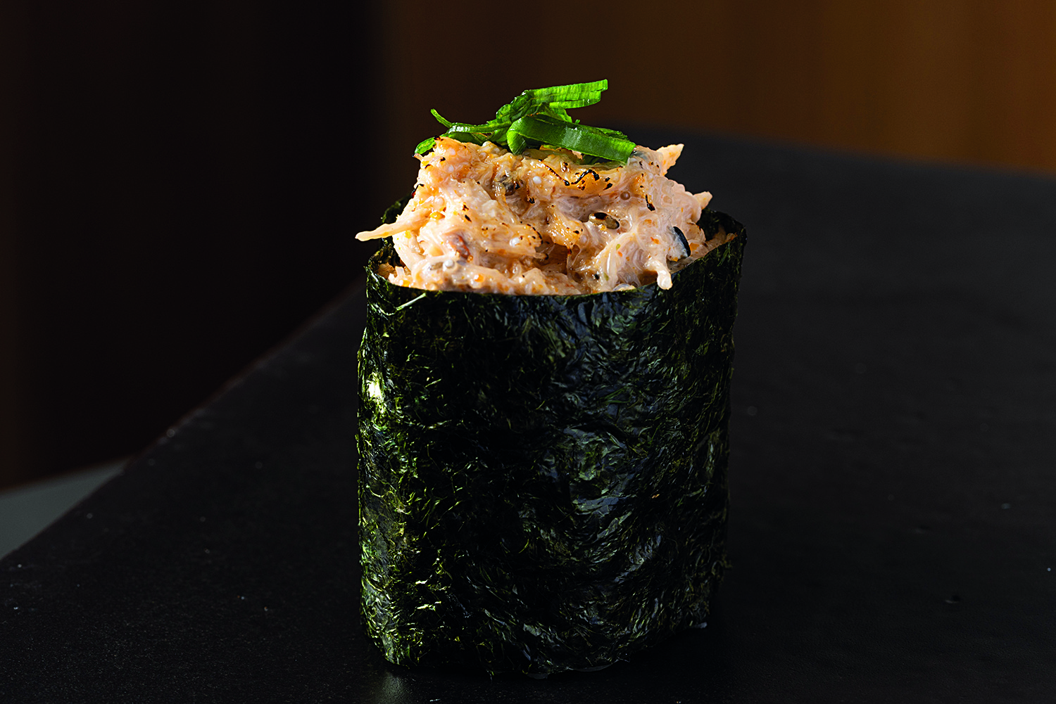 gunkan spicy siri _ Standing Sushi