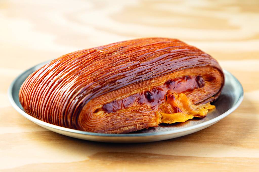 Conheça a Mirá Padaria Autoral, loja de inspiração nipo-latina em Pinheiros