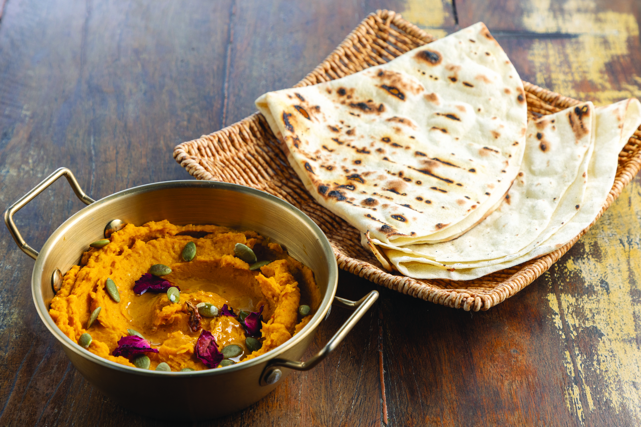 Comer e Beber SP 2025: Balkabagi: pasta sedosa de ab&oacute;bora e gr&atilde;o-de-bico com molho de tomate