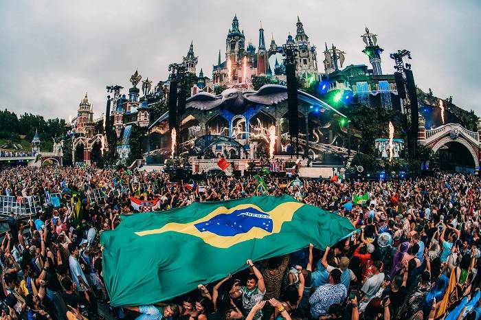 Tomorrowland Brasil: conheça as marcas e suas ativações na edição deste ano
