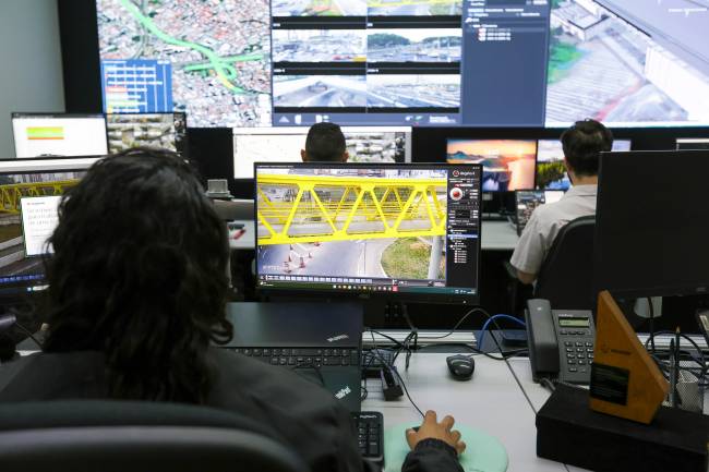 sistema-de-monitoramento-de-OAEs