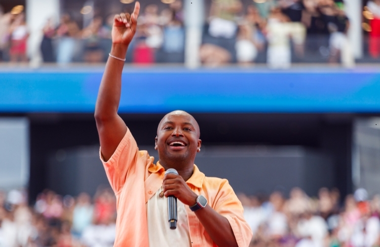 Thiaguinho e Matheus & Kauan farão shows na Fanzone do GP de São Paulo