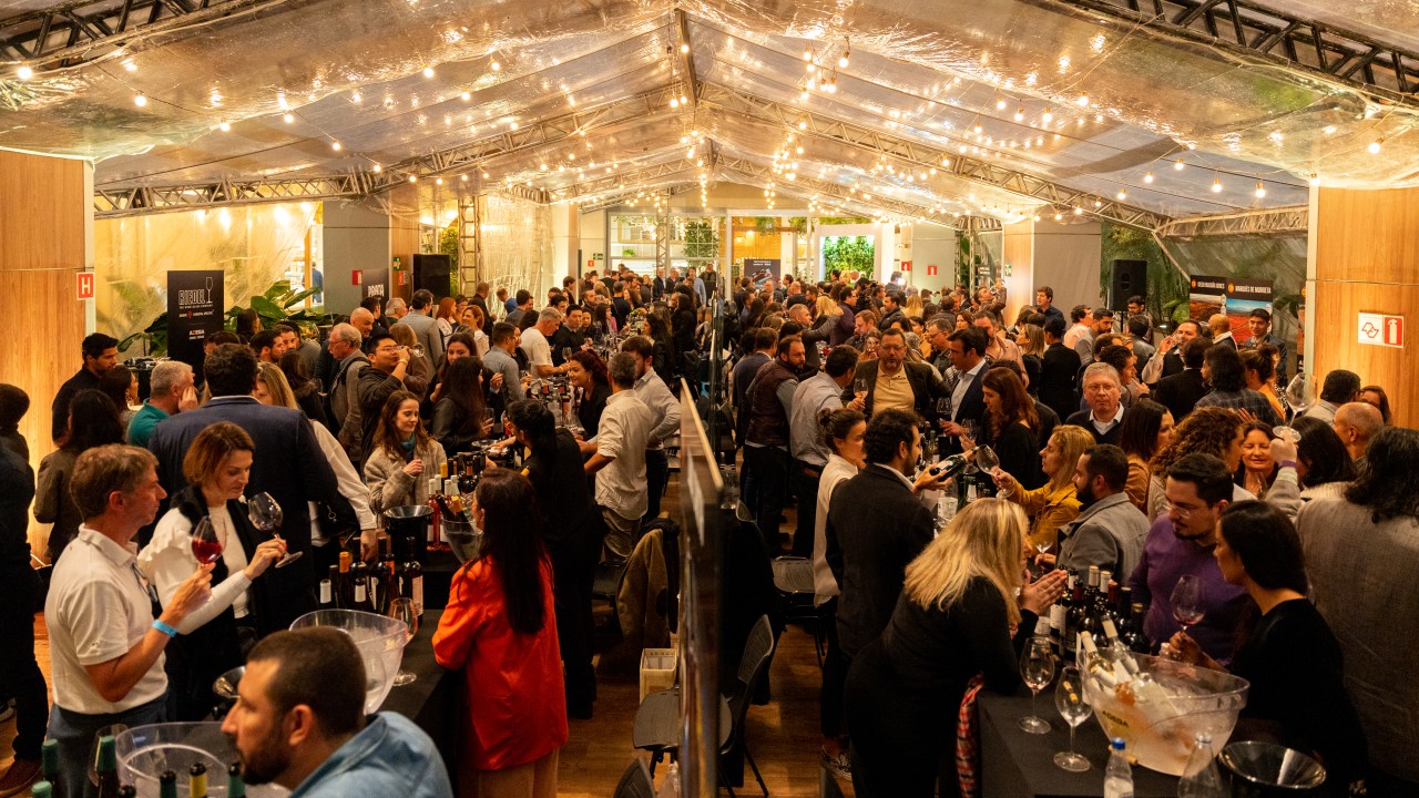 adega-vinho-degustação-evento