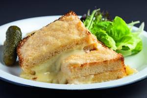 A Casa de Antônia Café: sanduiche de queijo quente _ a Casa de Antônia Café