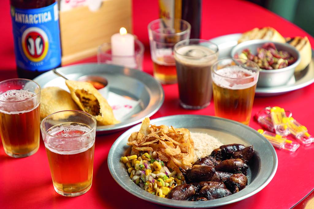 Por Amor mistura clima de boteco raiz com cozinha criativa na Barra Funda