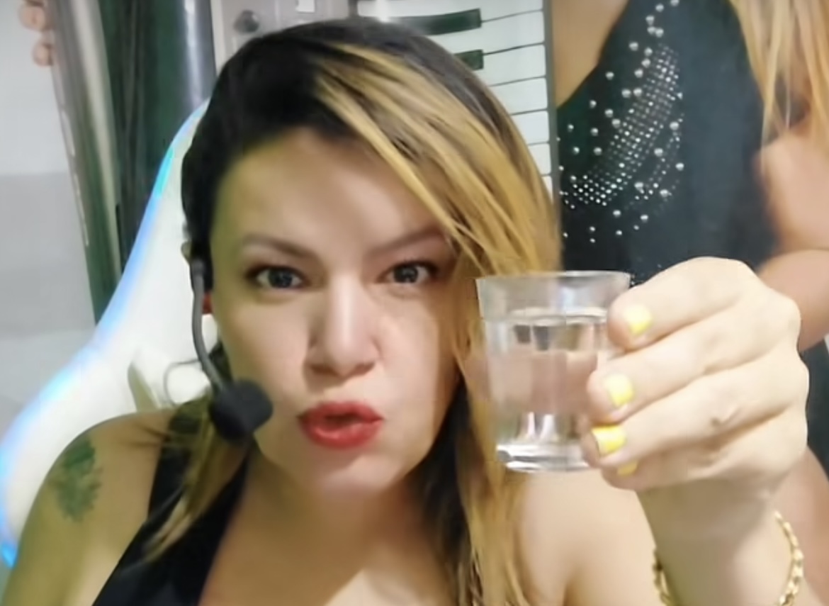 “Garçom, tem Pitú?”