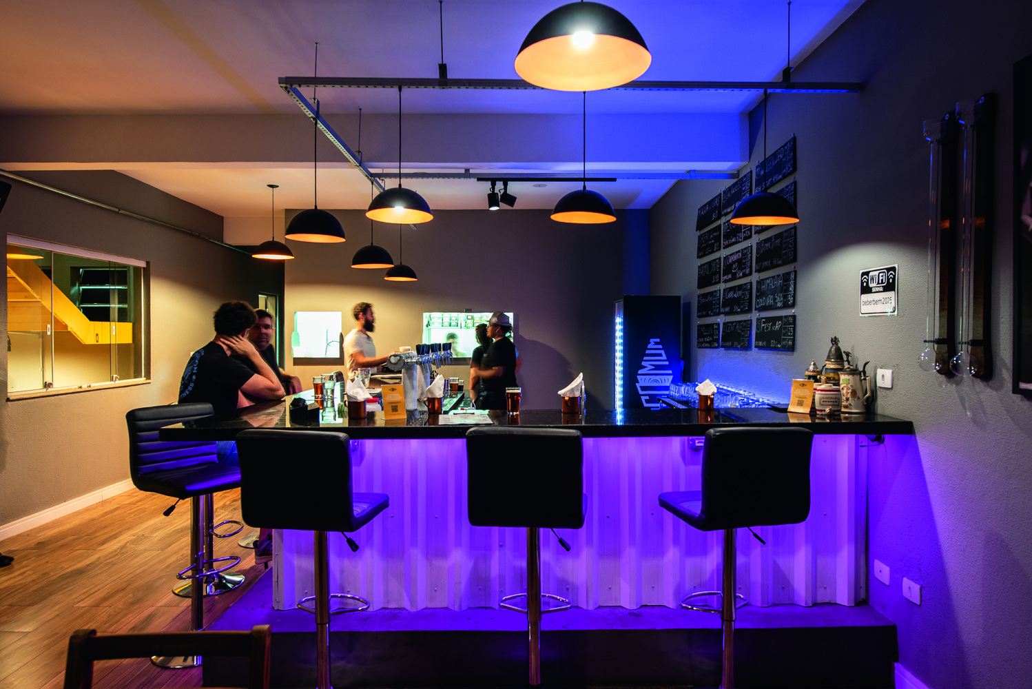 Incomum Cervejaria: ambiente