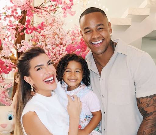 Léo Santana e Lore Improta anunciam gravidez do segundo filho