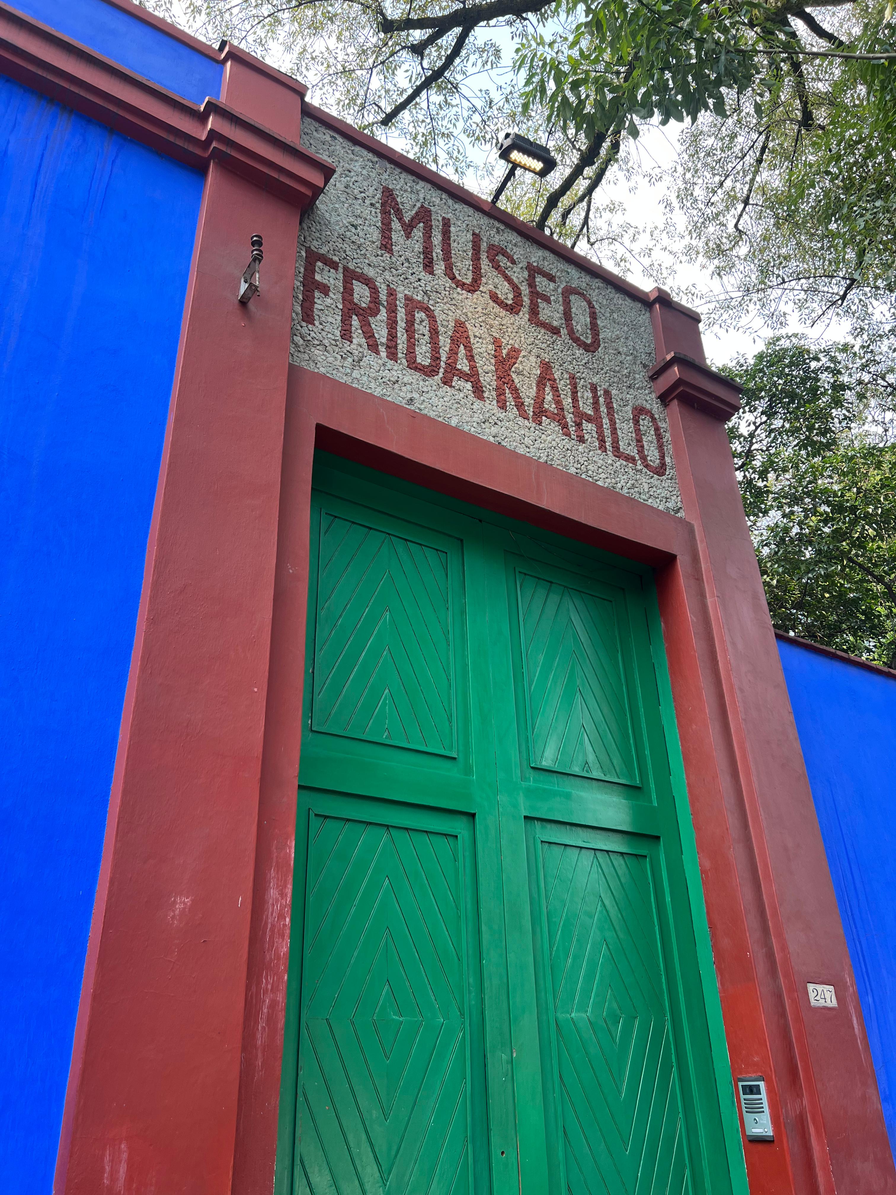 Visita ao Museu Frida Kahlo na Cidade do M&eacute;xico