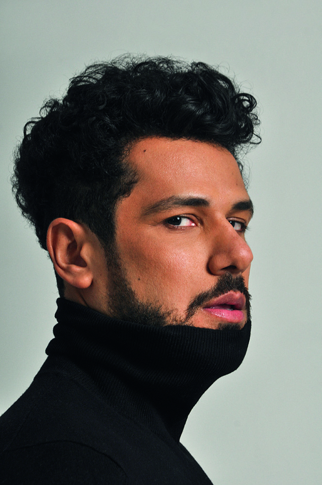 Amaury Lorenzo estreia monólogo em São Paulo